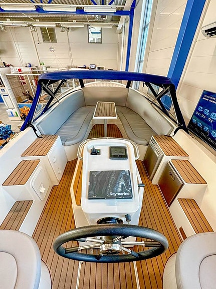 Primeur 700 Tender electric boat 2021  Finland 6 of 10