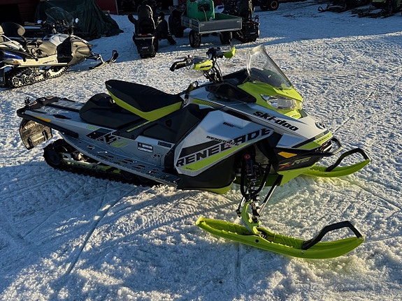 Ski-Doo Renegade X-RS 850 E-tec