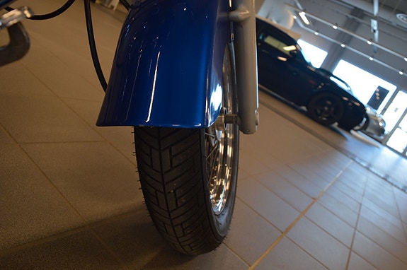 Suzuki  GZ Maruder 250 5 of 5
