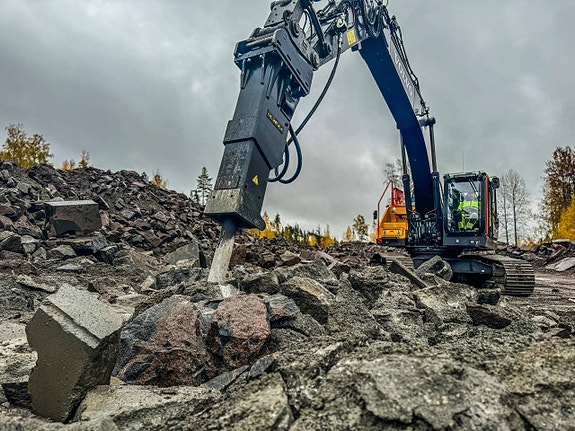 REWOLT RT150 Hydraulhammare 2400kg (275,000:- +moms) 8 of 9