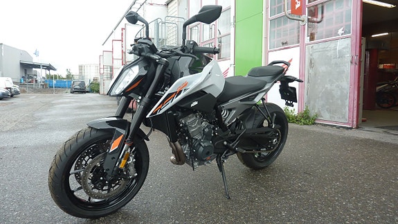 KTM 790 Duke L *6 mil* 2 of 3