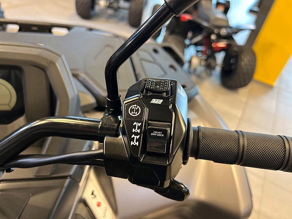 Can-Am Outlander MAX PRO XU HD10 101hk *Hemleverans* 11 of 14