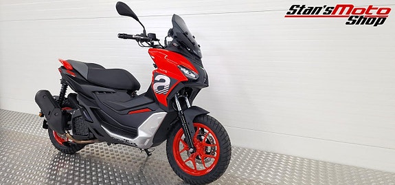 Aprilia SR GT 200 ABS  Låga mil  Stor lagerrensning – Begränsad tid! 2 of 5