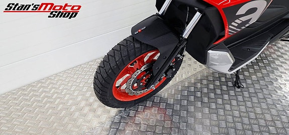 Aprilia SR GT 200 ABS  Låga mil 9 of 17