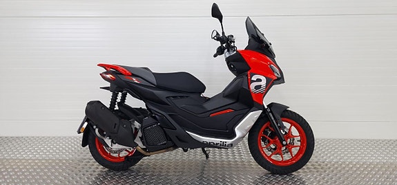 Aprilia SR GT 200 ABS  Låga mil  Stor lagerrensning – Begränsad tid!