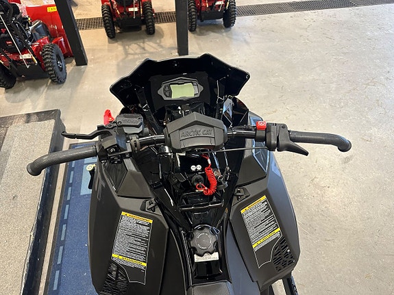 Arctic Cat Riot 600 146 " 2024 Lagerrensning 5Års Garanti 6 of 9