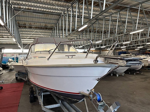 Forbina 6000 dc & Volvo penta 5,7 L V8 300hk -Spara 30.000kr 2 of 5