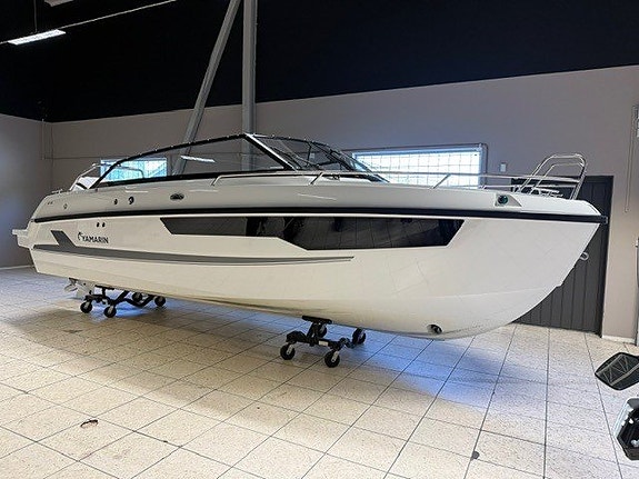 Yamarin 67DC F250XSB VIT  Premium edition