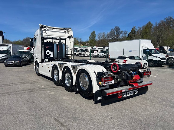 Scania R500 8x4*4 Tridem 26 T Hiab Lastväxlare Fullutrustad 3 of 12