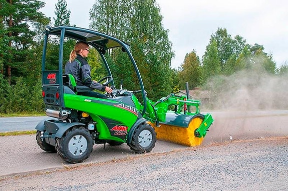 Avant 225 "Fastighetsskötaren"