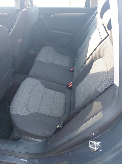 Volkswagen Passat 6 of 10