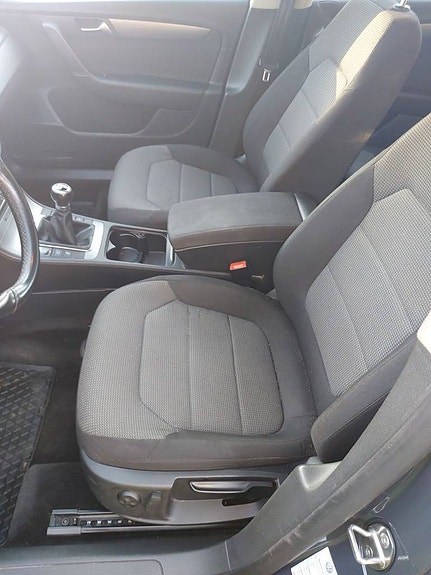 Volkswagen Passat 8 of 10