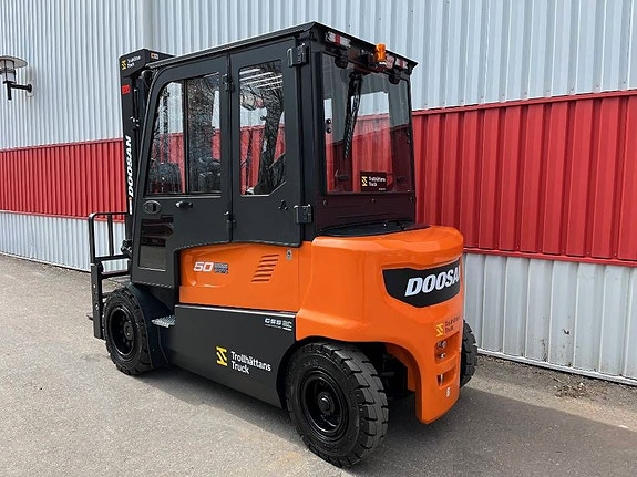 Doosan B 50 X-7 3 of 4