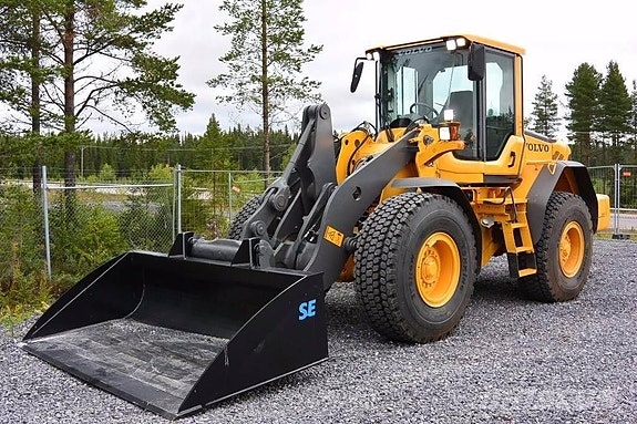 SE Equipment  Planeringsskopa Stora BM i Bruxite 500HB 2 of 4