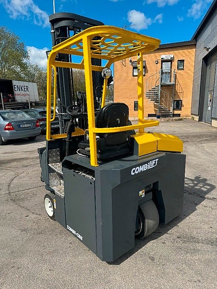Combilift CBE3000