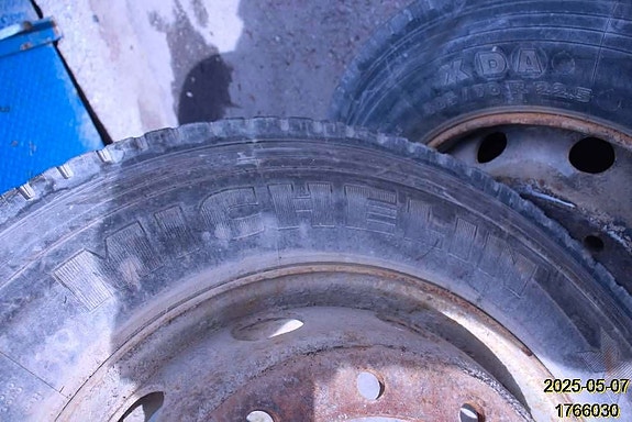 Michelin XDA 3 of 4
