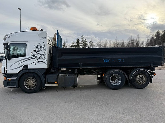 Scania P400 6x2*4 schakt/ tipp bil 6 of 10