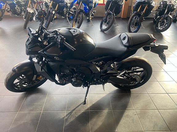 Yamaha MT 09 Y-AMT Köp Online 4 of 6