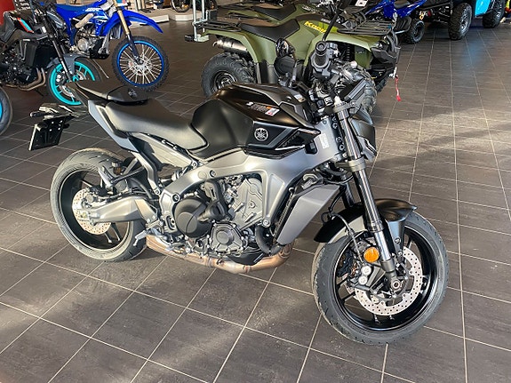 Yamaha MT 09 Y-AMT Köp Online 2 of 6