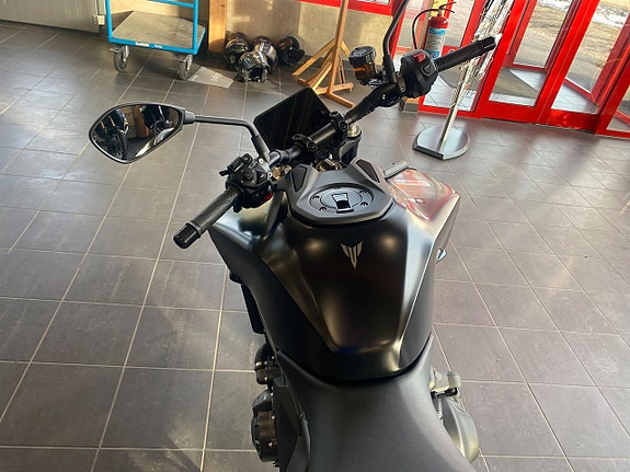 Yamaha MT 09 Y-AMT Köp Online 5 of 6