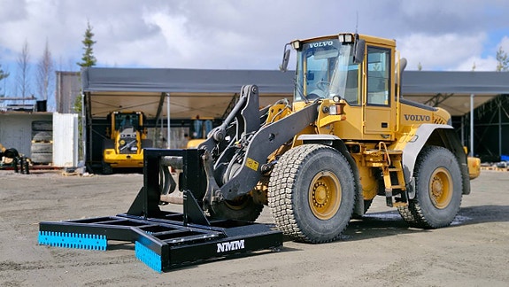 Planeringsbalk med grusfack 3 meter till lastmaskin