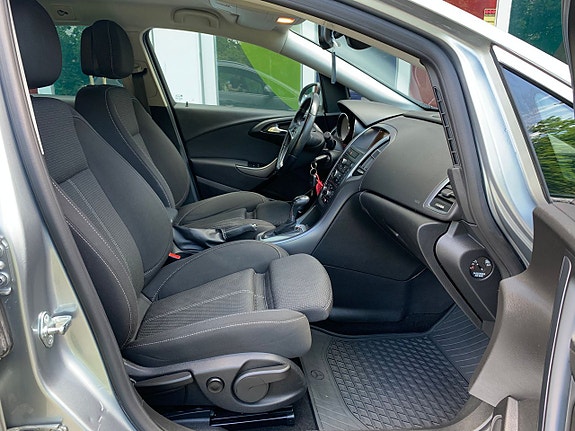Opel Astra 3 of 5