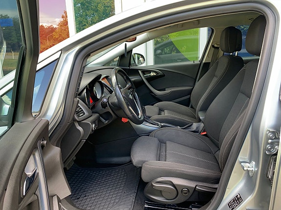 Opel Astra 13 of 23