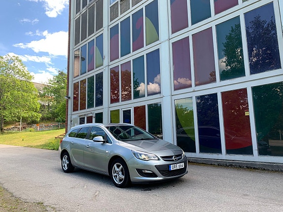 Opel Astra 2 of 5