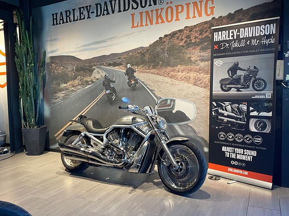 Harley-Davidson VRSCA V-Rod vi löser transporten