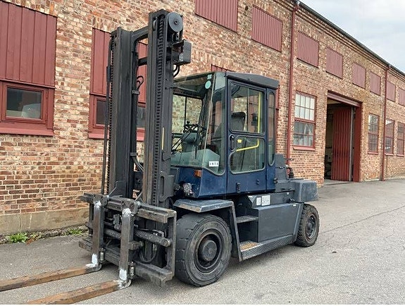 Kalmar DCD 70-6 2 of 5