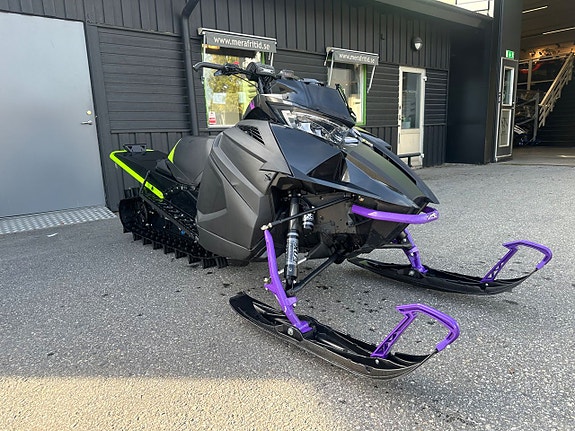 Arctic Cat M8000 Hardcore A1 154"  356mil 3 of 5