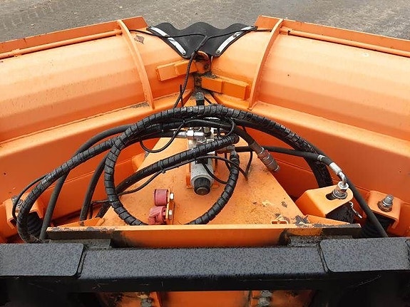 Pronar VIKPLOG 330 4 of 7