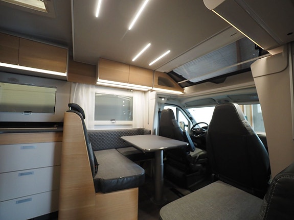 Adria Matrix Axess 670 SL 3500kg I Markis I Cykelställ 7 of 23