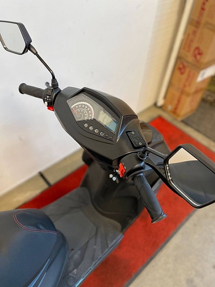 MOTO CR Comet SP 45 KM/H 5 of 5