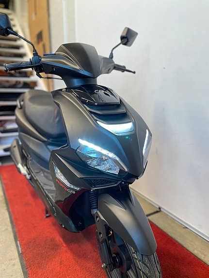MOTO CR Comet SP 45 KM/H 3 of 5