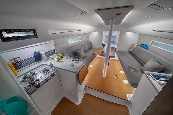 BENETEAU FIRST 30 6 of 12