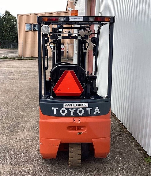 Toyota 7 FB EST 13 3 of 5