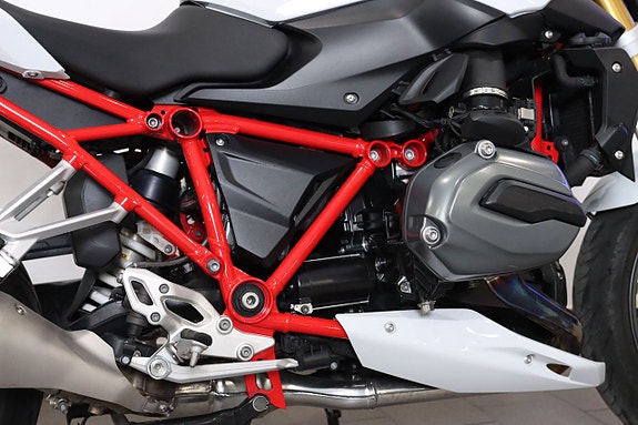 BMW R 1200 R Comfort 15 of 16