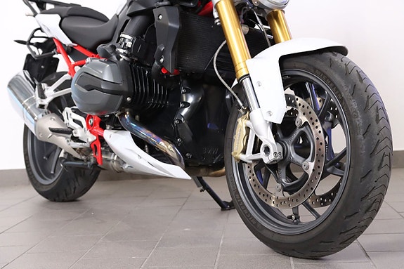 BMW R 1200 R Comfort 14 of 16