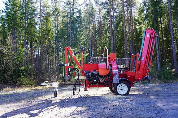 IM VEDMASKIN 7T OCH 12T SEMI