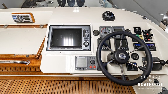 Targa 42 | 2x Volvo Penta D6-350A-B 18 of 30