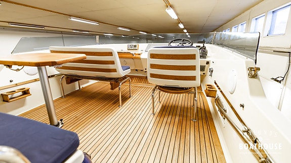 Targa 42 | 2x Volvo Penta D6-350A-B 17 of 30