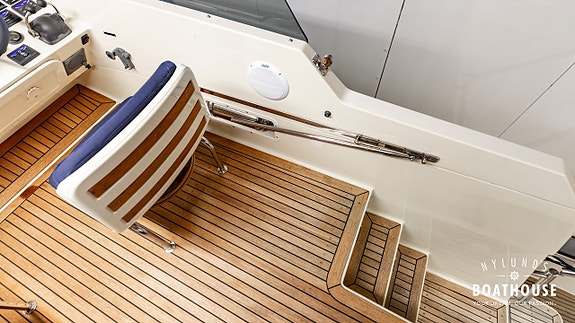 Targa 42 | 2x Volvo Penta D6-350A-B 22 of 30