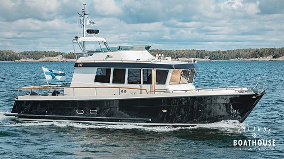 Targa 42 | 2x Volvo Penta D6-350A-B 2 of 5