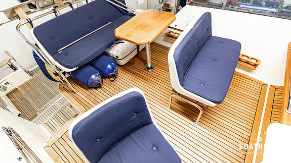 Targa 42 | 2x Volvo Penta D6-350A-B 21 of 30