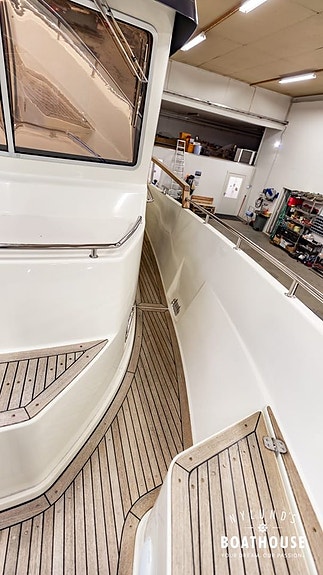Targa 42 | 2x Volvo Penta D6-350A-B 24 of 30