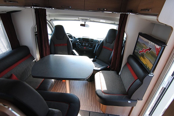 Malibu T 500 Touring 2 of 6