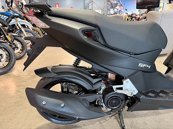 Peugeot Speedfight 4 Mad Black #KAMPANJPRIS# 10 of 12