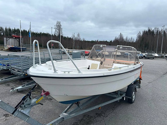 Micore 490 DP, Endast skrov akter kapell dynor ingår