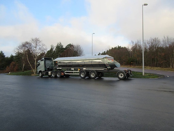 KOLSTAD 58T ASFALT TRAILER 5 of 6